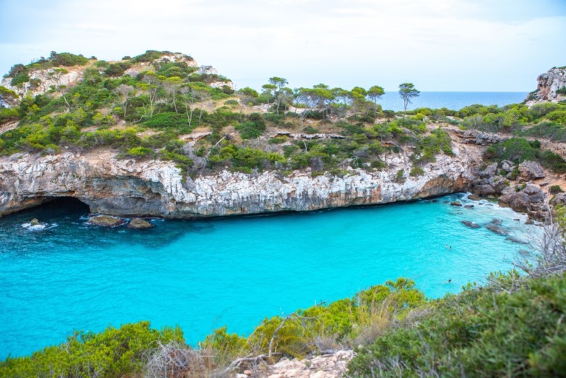 Hidden beaches and coves you can reach by boat in Mallorca