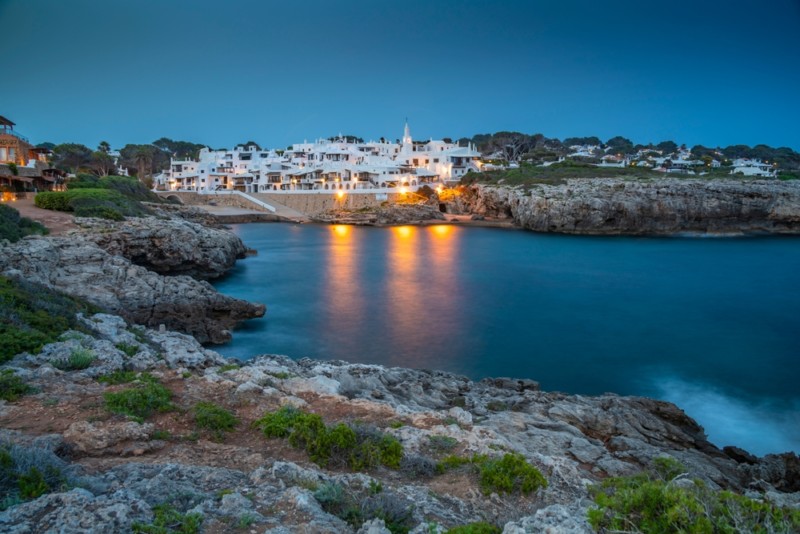 Best time of year to rent a boat in Menorca: a season-by-season guide